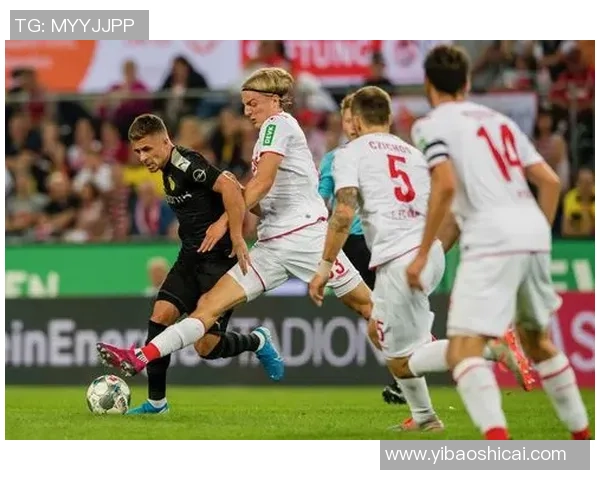 德甲激战阿森纳5-0大胜多特蒙德争议判罚引发全场热议